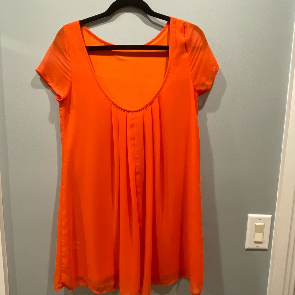 Dress - Picture 2 of 2